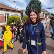 Ayuda con deberes en general, creando una instancia de aprendizaje, donde todo es juego y aprendizaje a la vez